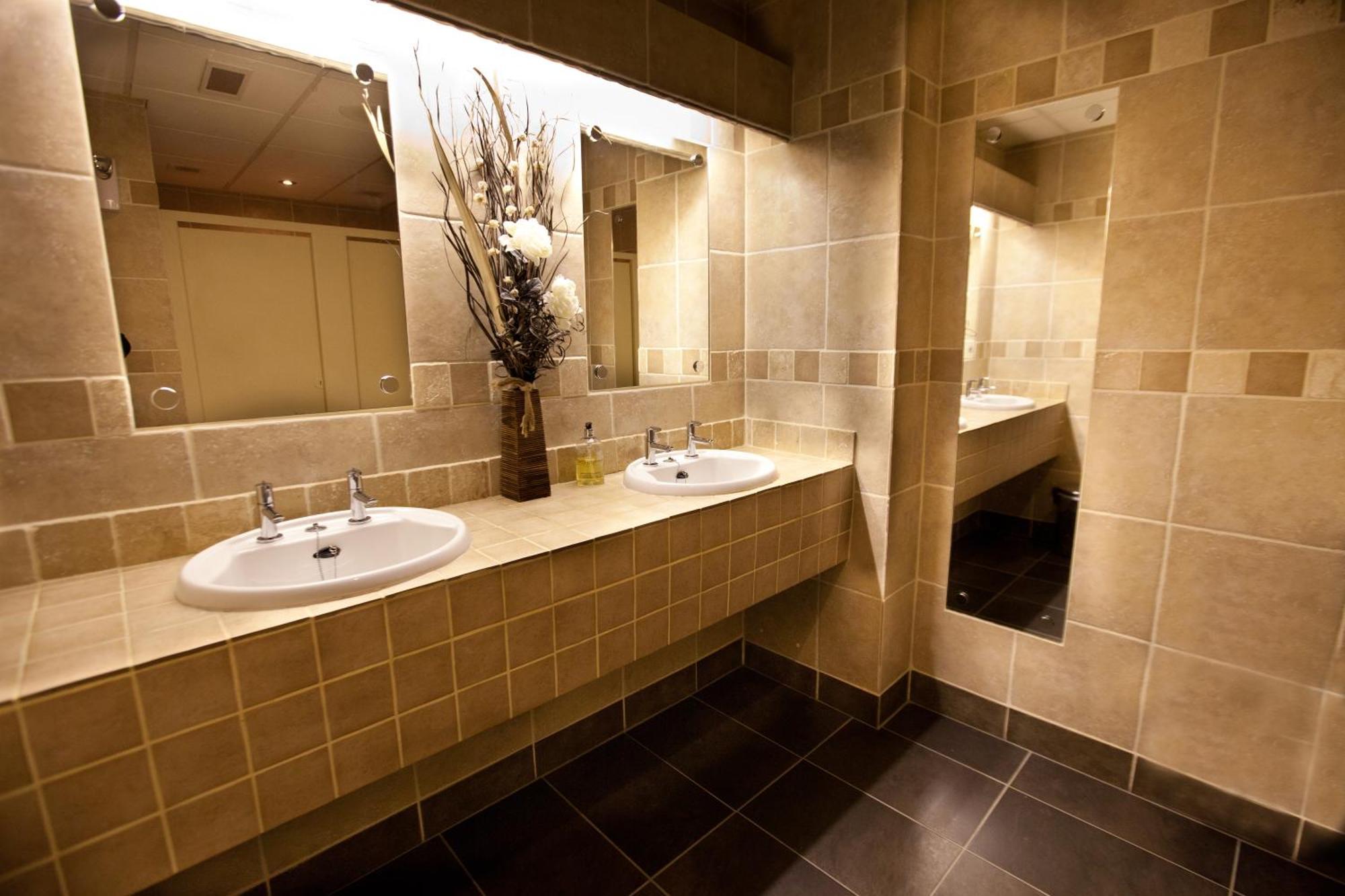 Supreme Inn Boston Swineshead Exteriér fotografie